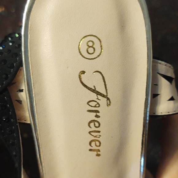 Forever black heels with rhinestones size 8 - Picture 5 of 6